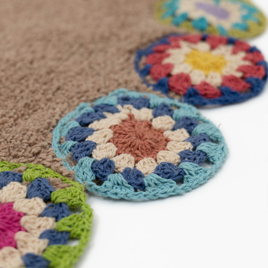 Circle Mat Crochet / Brown - image 5